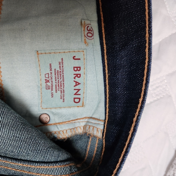 J BRAND JEANS SIZE 30 - Picture 3 of 5